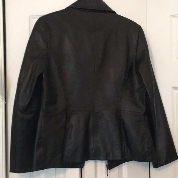 Leather jacket - Picture 2 of 3